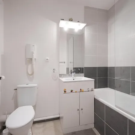 Saint Clair N 318 St3 Apartment *